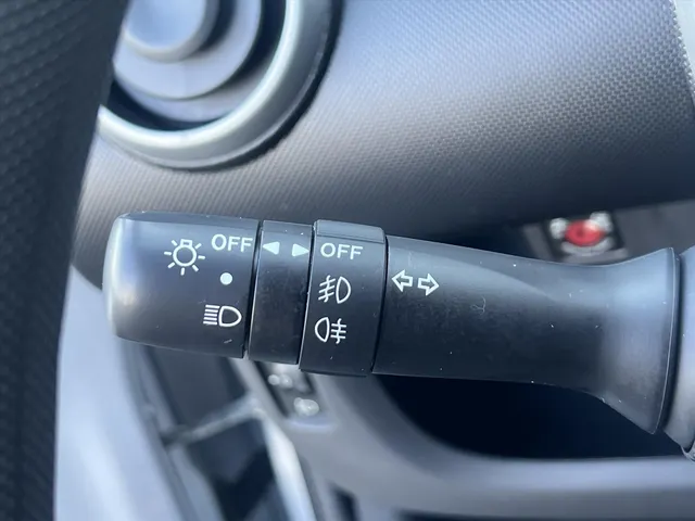 
Peugeot 107 1.0 68PK 5D Active | Airco | Radio | AUX | vol									