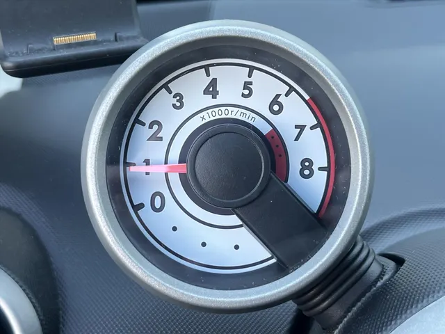 
Peugeot 107 1.0 68PK 5D Active | Airco | Radio | AUX | vol									