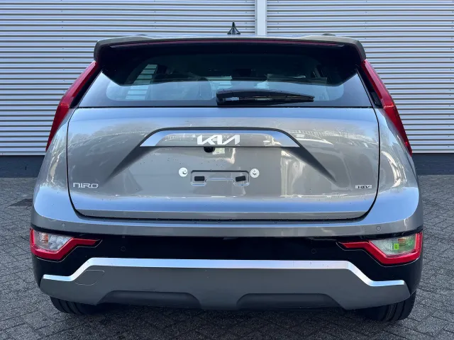 
Kia Niro 1.6 GDi Hybrid 129pk DCT6 DynamicLine | Navigatie | Climate Control | Sensoren | vol									