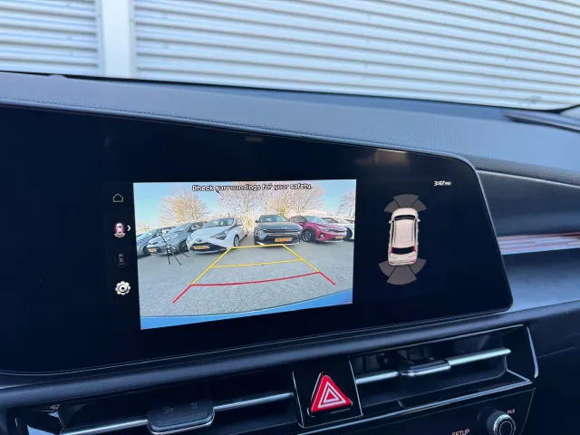 
Kia Niro 1.6 GDi Hybrid 129pk DCT6 DynamicLine | Navigatie | Climate Control | Sensoren | vol									