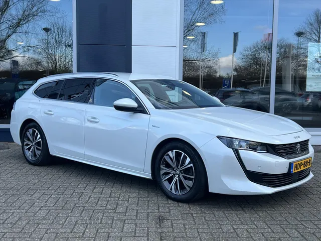 
Peugeot 508 Sw 1.6 Hybrid 225pk e-EAT8 Allure Pack Business | Trekhaak | Camera | Carplay | Elektrische Klep | Navigatie vol									