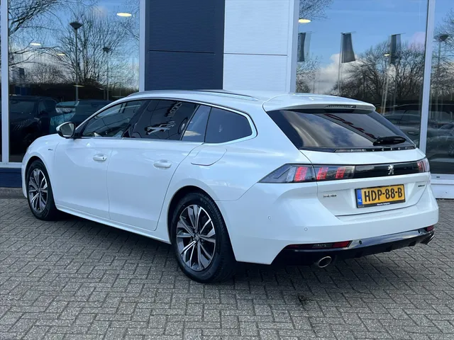 
Peugeot 508 Sw 1.6 Hybrid 225pk e-EAT8 Allure Pack Business | Trekhaak | Camera | Carplay | Elektrische Klep | Navigatie vol									