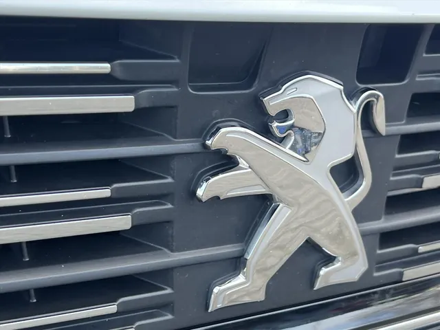 
Peugeot 508 Sw 1.6 Hybrid 225pk e-EAT8 Allure Pack Business | Trekhaak | Camera | Carplay | Elektrische Klep | Navigatie vol									