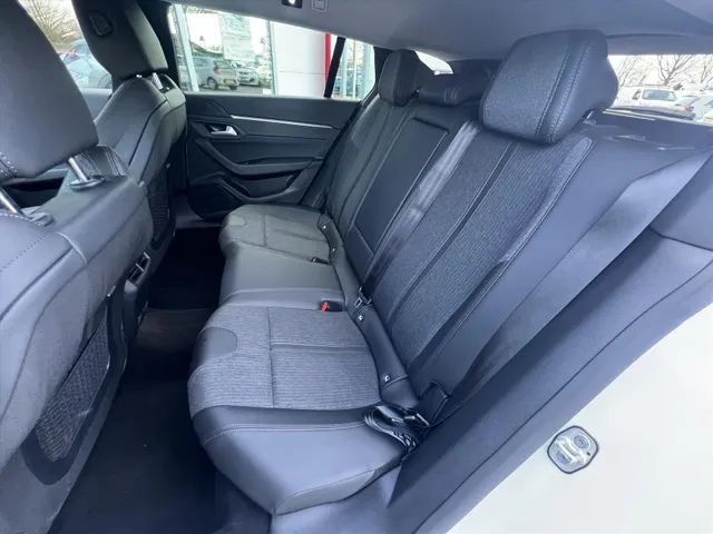
Peugeot 508 Sw 1.6 Hybrid 225pk e-EAT8 Allure Pack Business | Trekhaak | Camera | Carplay | Elektrische Klep | Navigatie vol									
