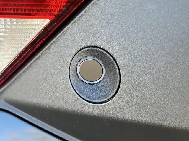 
Peugeot 408 1.2 Hybrid 145PK e-DCS6 Allure | Navigatie | Camera | Parkeersensoren | Climate Control | vol									