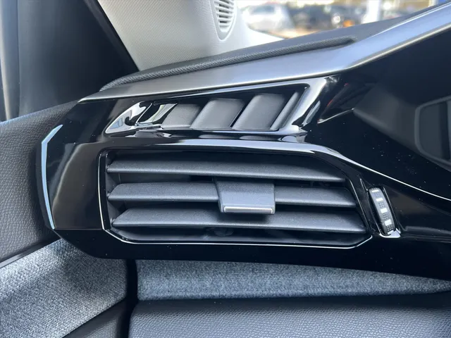 
Peugeot 408 1.2 Hybrid 145PK e-DCS6 Allure | Navigatie | Camera | Parkeersensoren | Climate Control | vol									