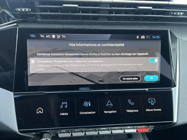 
Peugeot 408 1.2 Hybrid 145PK e-DCS6 Allure | Navigatie | Camera | Parkeersensoren | Climate Control | vol									