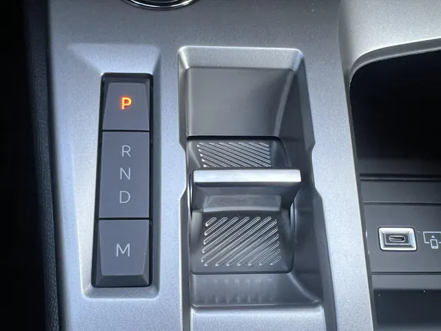
Peugeot 408 1.2 Hybrid 145PK e-DCS6 Allure | Navigatie | Camera | Parkeersensoren | Climate Control | vol									