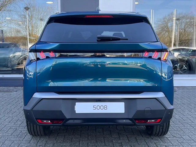 
Peugeot 5008 1.2 HYBRID 136pk e-DCS6 Allure | Automaat | Camera | Navigatie | Cruise Control | Parkeersensoren | vol									
