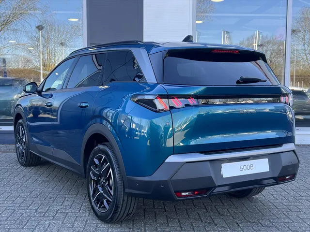
Peugeot 5008 1.2 HYBRID 136pk e-DCS6 Allure | Automaat | Camera | Navigatie | Cruise Control | Parkeersensoren | vol									