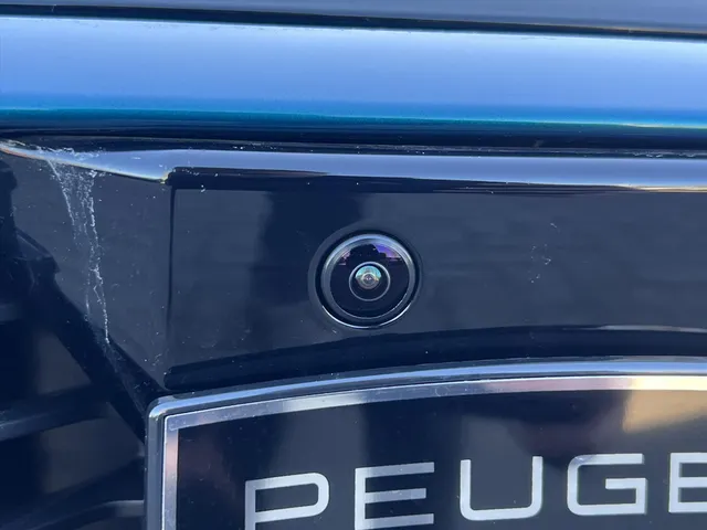 
Peugeot 5008 1.2 HYBRID 136pk e-DCS6 Allure | Automaat | Camera | Navigatie | Cruise Control | Parkeersensoren | vol									