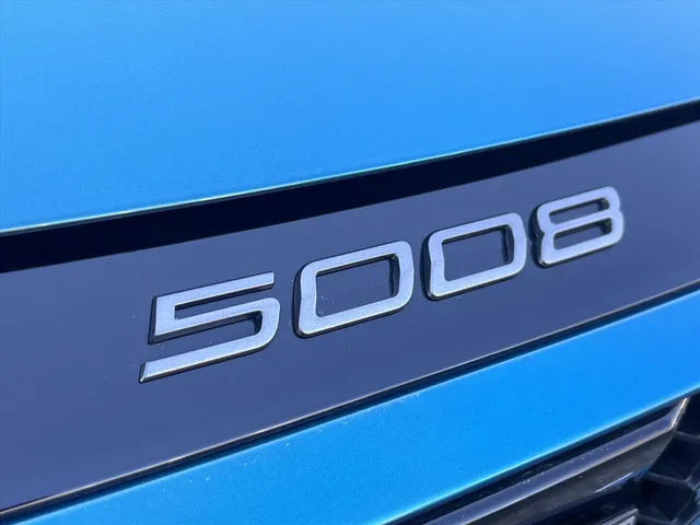 
Peugeot 5008 1.2 HYBRID 136pk e-DCS6 Allure | Automaat | Camera | Navigatie | Cruise Control | Parkeersensoren | vol									