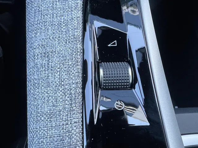 
Peugeot 5008 1.2 HYBRID 136pk e-DCS6 Allure | Automaat | Camera | Navigatie | Cruise Control | Parkeersensoren | vol									