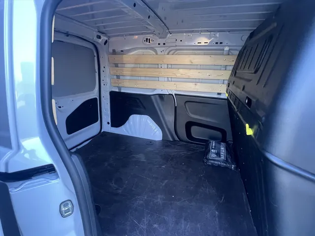 
Peugeot Partner 1.5 BlueHDi 100pk L1 | Trekhaak | Navigatie | Camera | Parkeersensoren | vol									