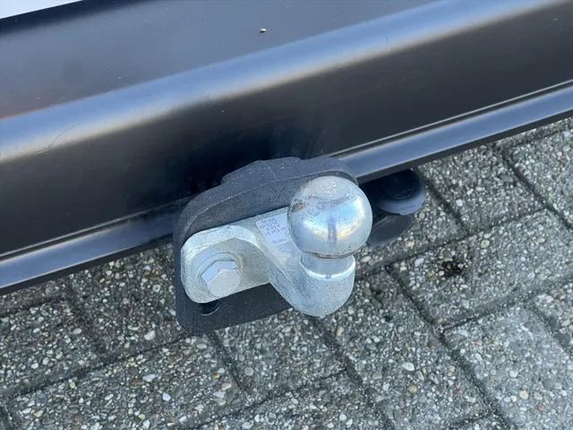 
Peugeot Partner 1.5 BlueHDi 100pk L1 | Trekhaak | Navigatie | Camera | Parkeersensoren | vol									