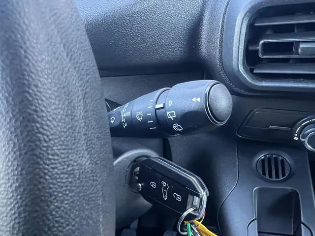 
Peugeot Partner 1.5 BlueHDi 100pk L1 | Trekhaak | Navigatie | Camera | Parkeersensoren | vol									