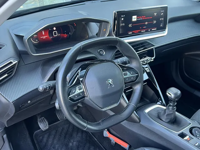 
Peugeot 2008 1.2 PureTech 100pk Allure | Camera | Parkeersensoren | Apple Carplay | Android Auto | vol									