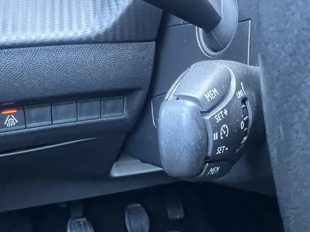 
Peugeot 2008 1.2 PureTech 100pk Allure | Camera | Parkeersensoren | Apple Carplay | Android Auto | vol									