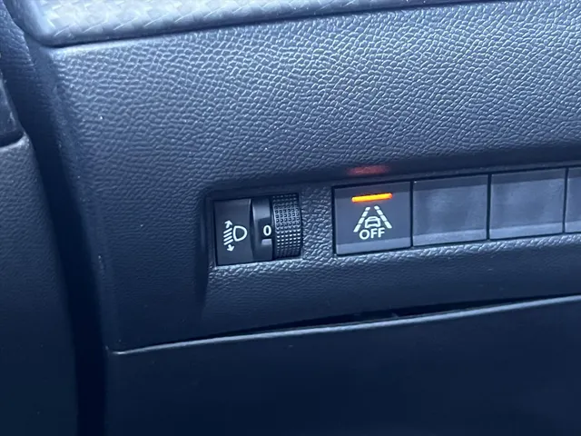 
Peugeot 2008 1.2 PureTech 100pk Allure | Camera | Parkeersensoren | Apple Carplay | Android Auto | vol									