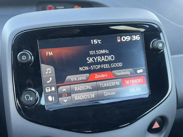 
Peugeot 108 1.0 e-VTi 72pk 5D TOP! Active | Camera | Airco | Apple CarPlay | Android Auto | vol									