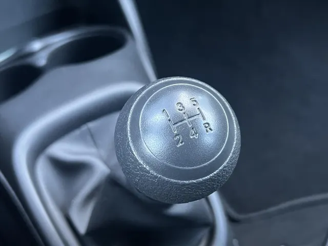 
Peugeot 108 1.0 e-VTi 72pk 5D TOP! Active | Camera | Airco | Apple CarPlay | Android Auto | vol									