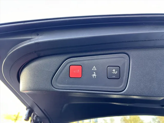
								Peugeot 3008 1.6 PureTech 180pk Automaat GT-Line | Hifi Focal | Cruise Controle | Navigatie | Apple Carplay & Android Auto | Carrosserieafwerking Coupe Franche | vol									