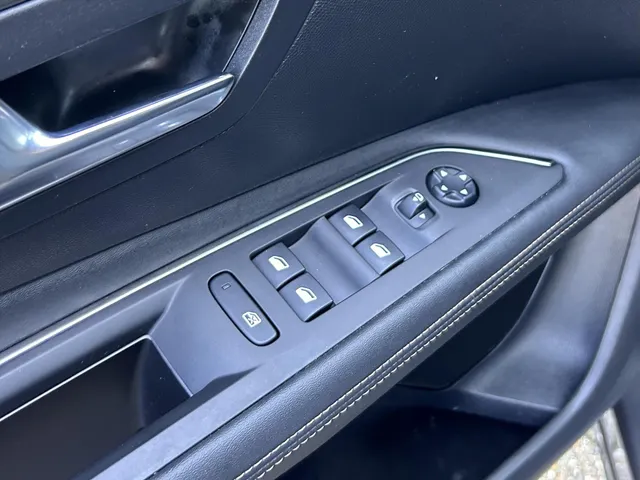 
								Peugeot 3008 1.6 PureTech 180pk Automaat GT-Line | Hifi Focal | Cruise Controle | Navigatie | Apple Carplay & Android Auto | Carrosserieafwerking Coupe Franche | vol									