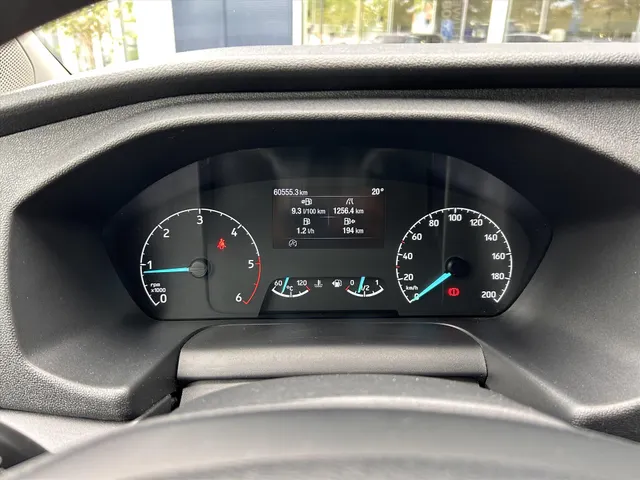 
Ford Transit Custom GB 2.0 TDCi 130PK 300 L2H1 Limited | parkeersensoren | Navigatie | Trekhaak | vol									