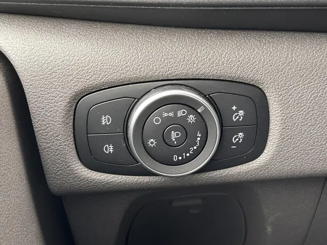 
Ford Transit Custom GB 2.0 TDCi 130PK 300 L2H1 Limited | parkeersensoren | Navigatie | Trekhaak | vol									