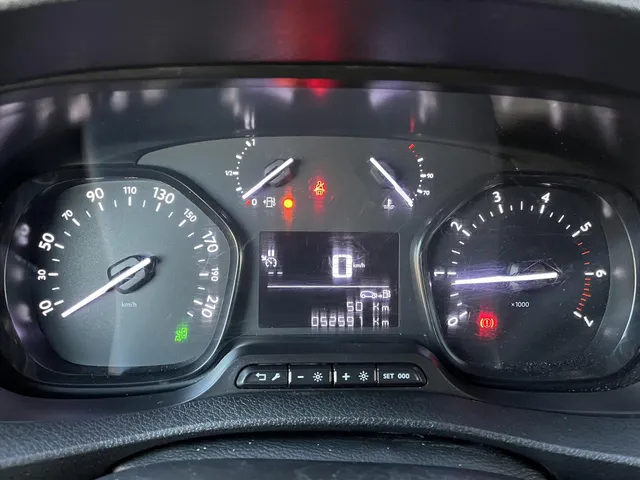 
Peugeot Expert LONG 2.0 BlueHDi 120pk 3p. Premium I 2500kg Trekgewicht I Navigatie I schuifdeur links I Imperial vol									