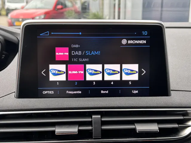 
Peugeot 5008 1.2 PureTech 130pk Blue Lease Premium | Navigatie | Parkeercamera + sensoren voor en achter | Cruise controle | Leder | Automatische klep | vol									