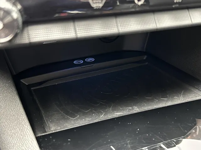 
Peugeot 5008 1.2 PureTech 130pk Blue Lease Premium | Navigatie | Parkeercamera + sensoren voor en achter | Cruise controle | Leder | Automatische klep | vol									