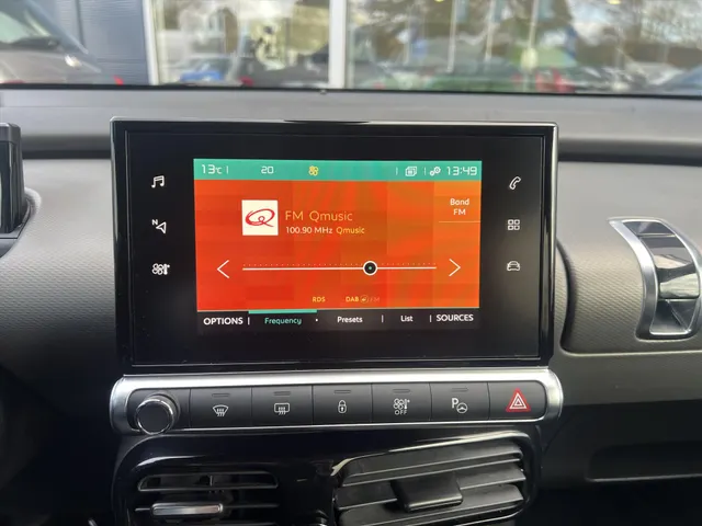 
Citroën C4 Cactus 110pk Feel | Pack Relax | Climate control | Cruise control | Navigatie | Trekhaak | Parkeercamera achter vol									