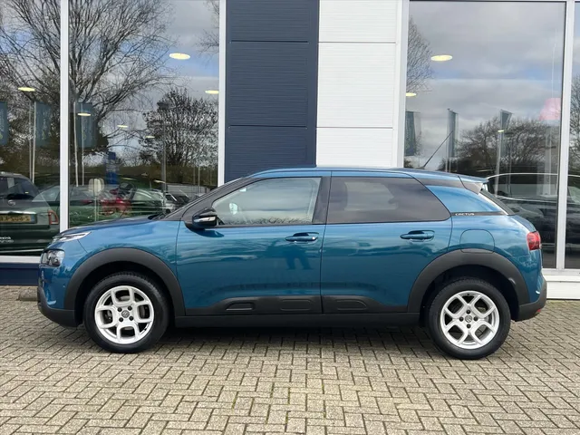 
Citroën C4 Cactus 110pk Feel | Pack Relax | Climate control | Cruise control | Navigatie | Trekhaak | Parkeercamera achter vol									