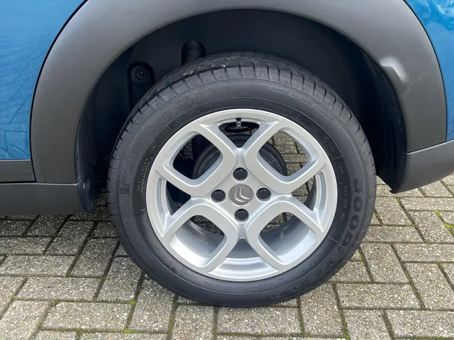 
Citroën C4 Cactus 110pk Feel | Pack Relax | Climate control | Cruise control | Navigatie | Trekhaak | Parkeercamera achter vol									