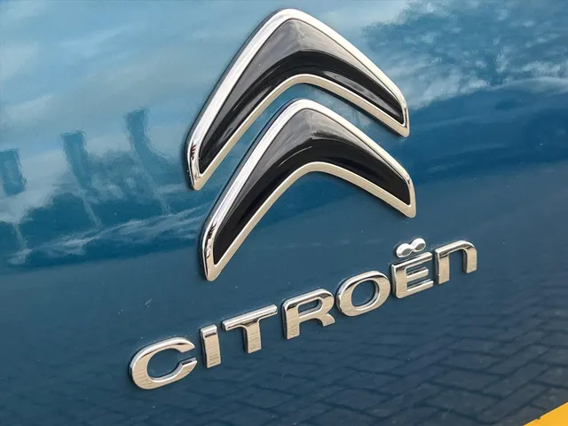 
Citroën C4 Cactus 110pk Feel | Pack Relax | Climate control | Cruise control | Navigatie | Trekhaak | Parkeercamera achter vol									