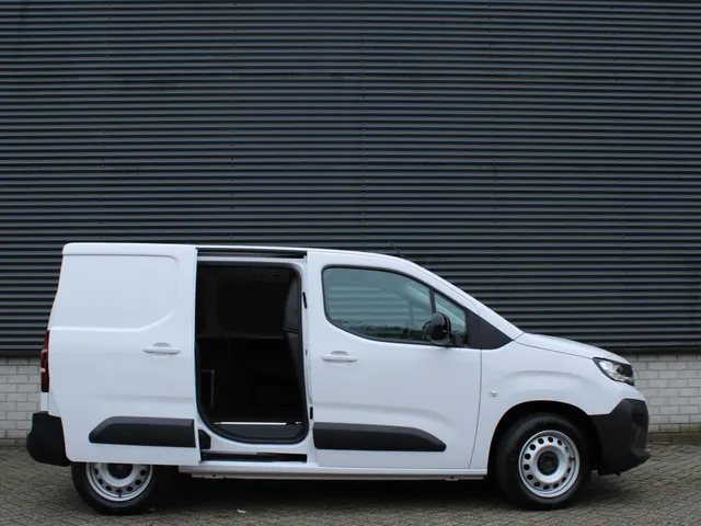 
Peugeot Partner 1.5 BlueHDi 100pk | Cruise Control | Apple Carplay / Android Auto | vol									