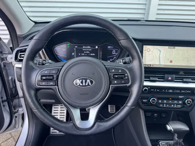 
								Kia Niro 1.6 GDi Hybrid 141pk DCT6 ExecutiveLine | Trekhaak | Stoelkoeling | Schuif/Kanteldak | Stoel/Stuurwielverwarming | JBL | Memory | vol									