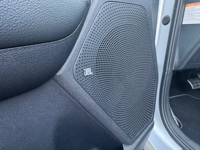 
								Kia Niro 1.6 GDi Hybrid 141pk DCT6 ExecutiveLine | Trekhaak | Stoelkoeling | Schuif/Kanteldak | Stoel/Stuurwielverwarming | JBL | Memory | vol									