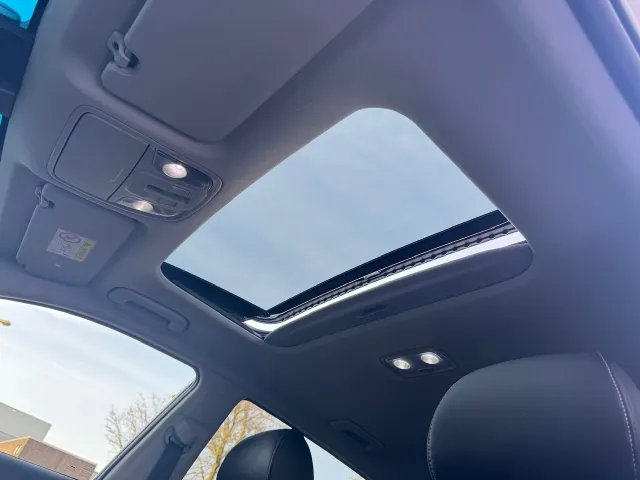 
								Kia Niro 1.6 GDi Hybrid 141pk DCT6 ExecutiveLine | Trekhaak | Stoelkoeling | Schuif/Kanteldak | Stoel/Stuurwielverwarming | JBL | Memory | vol									