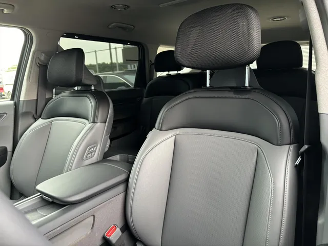 
Kia EV9 99,8kWh 204pk RWD Air | 7 persoons | LM Velgen| vol									