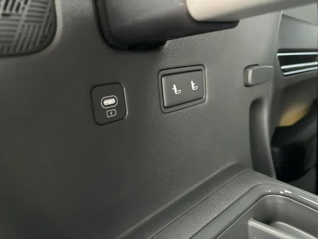 
Kia EV9 99,8kWh 204pk RWD Air | 7 persoons | LM Velgen| vol									