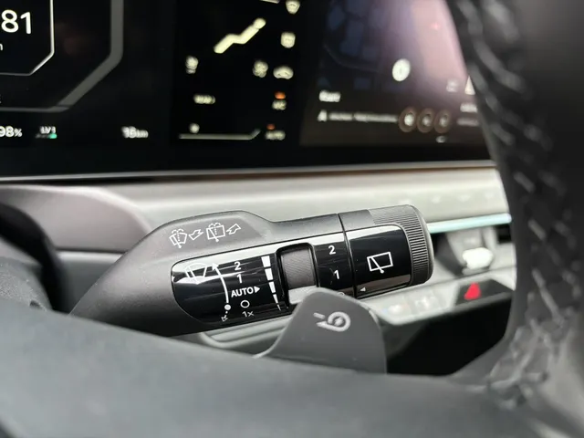 
Kia EV9 99,8kWh 204pk RWD Air | 7 persoons | LM Velgen| vol									