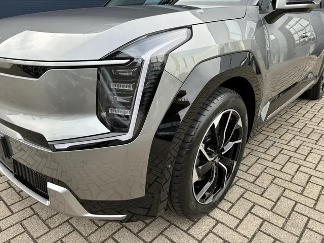 
Kia EV9 99,8kWh 204pk RWD Air | 7 persoons | LM Velgen| vol									