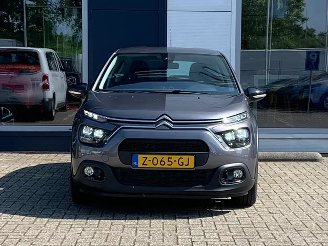
Citroën C3 1.2 5-drs 83pk Plus | Navigatie | Climate control | Cruise control | Blue tooth | Apple Carplay&Android Auto | Parkeersensoren achter vol									