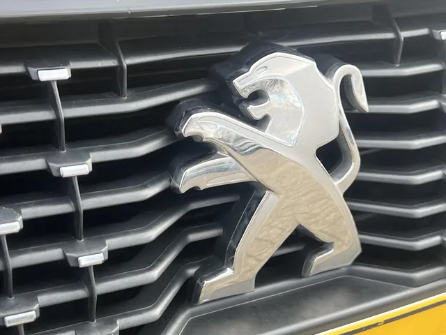 
Peugeot 208 1.2 PureTech 100pk GT-Line | Navigatie | Cruise Controle | Camera | Trekhaak | vol									