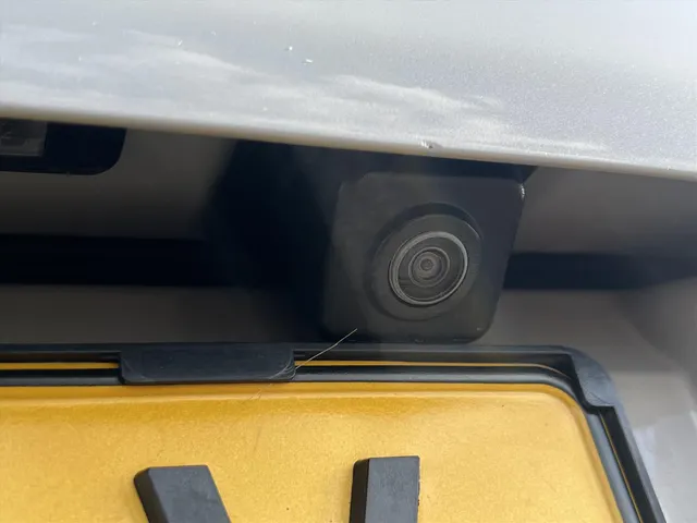 
Citroën C3 1.2 PureTech 110pk Shine | Navigatie | Parkeercamera | Cruise Control | Climate Control | Trekhaak | vol									