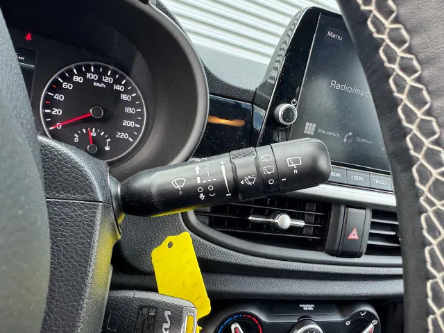 
								Kia Picanto 1.0 DPi 67pk 4-zits DynamicLine | Apple Carplay/Android Auto | Airco | Lichtmetalen Velgen | vol									