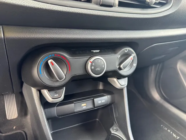 
								Kia Picanto 1.0 DPi 67pk 4-zits DynamicLine | Apple Carplay/Android Auto | Airco | Lichtmetalen Velgen | vol									