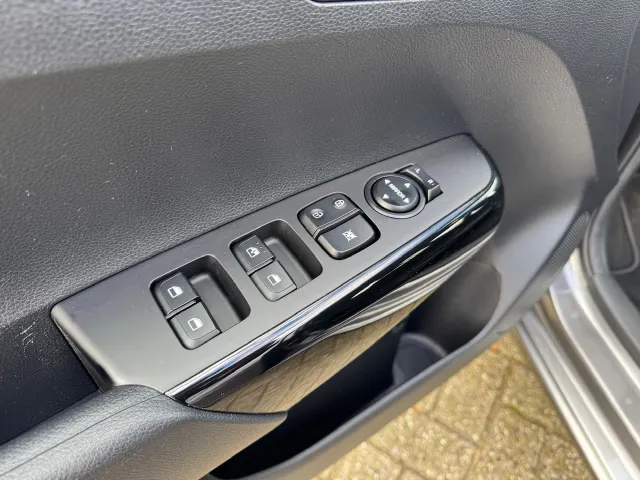 
								Kia Picanto 1.0 DPi 67pk 4-zits DynamicLine | Apple Carplay/Android Auto | Airco | Lichtmetalen Velgen | vol									